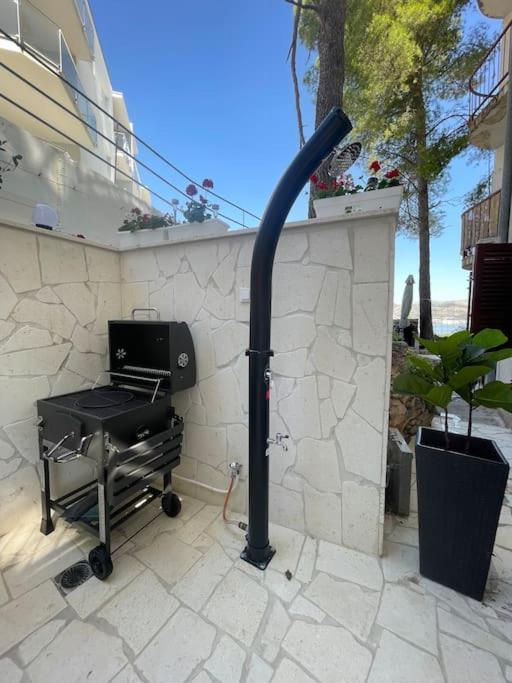 Seaesta Holiday- Modern Studio Apartment Trogir Luaran gambar